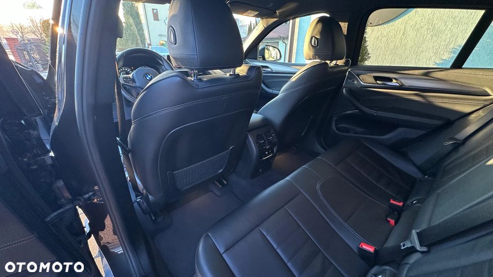 BMW X4 - 22