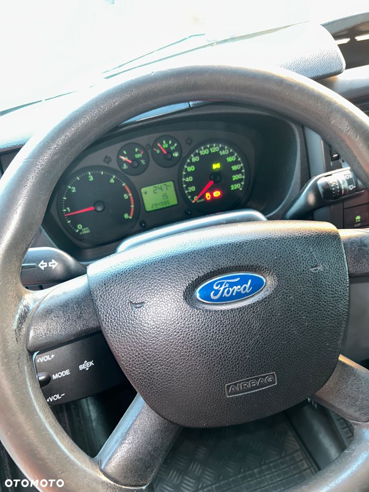 Ford Transit - 15