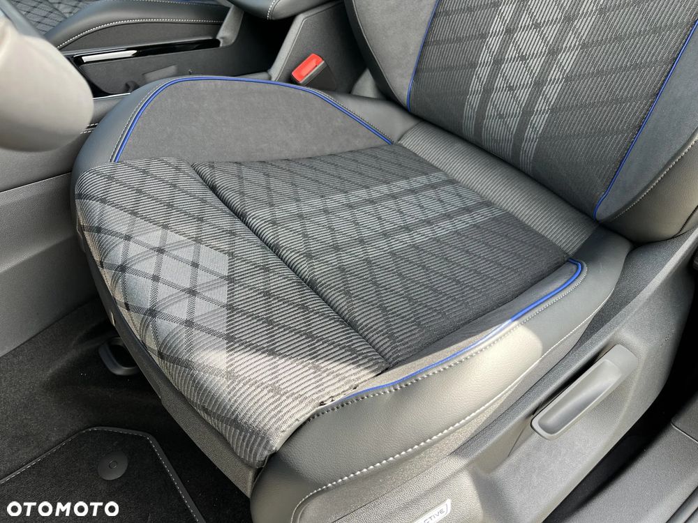 Volkswagen Tayron 1.5 eTSI mHEV Elegance DSG - 12
