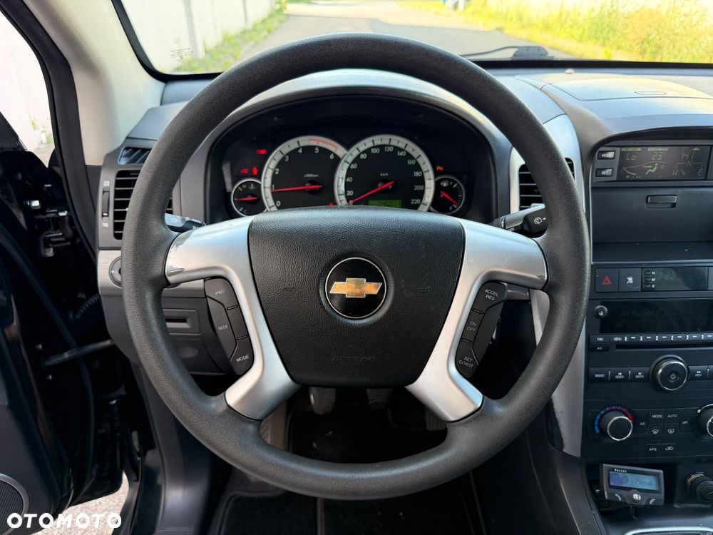 Chevrolet Captiva 2.0 2WD 7 Sitzer LS Family Edition - 24