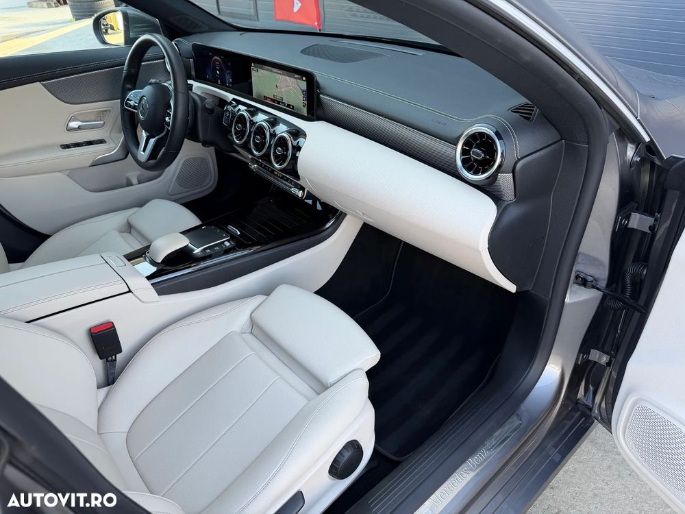 Mercedes-Benz A 250 - 13