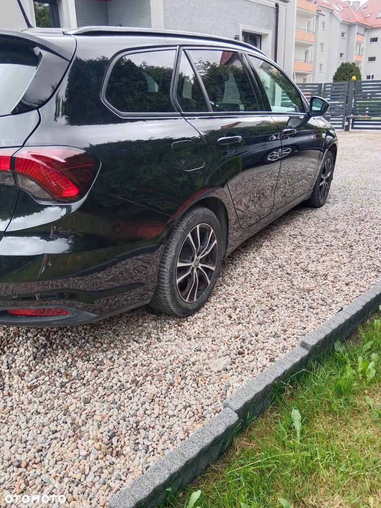 Fiat Tipo 1.4 T-Jet 16v S-Design - 5