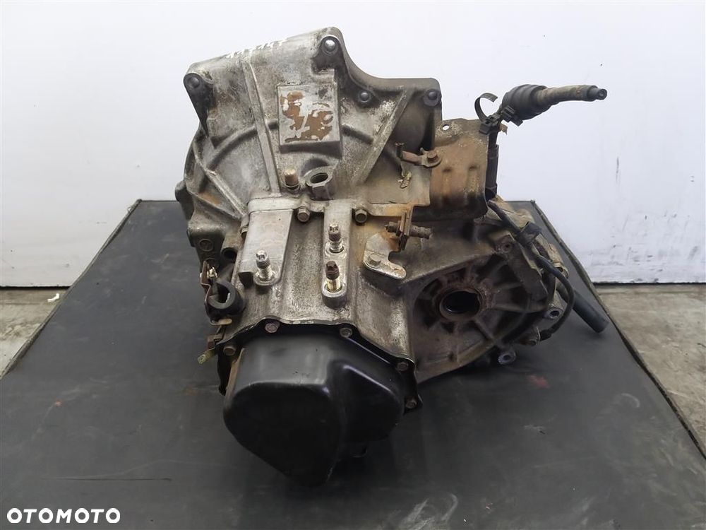 Skrzynia biegów Manualna Mazda MX-3 1.6B 1993R - 3