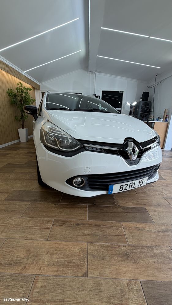 Renault Clio Sport Tourer 0.9 TCe Limited - 38