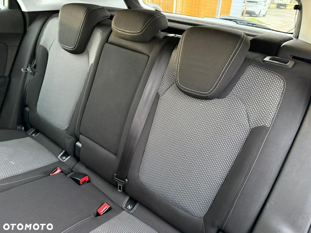 Opel Grandland X 1.2 T GPF Enjoy S&S - 20