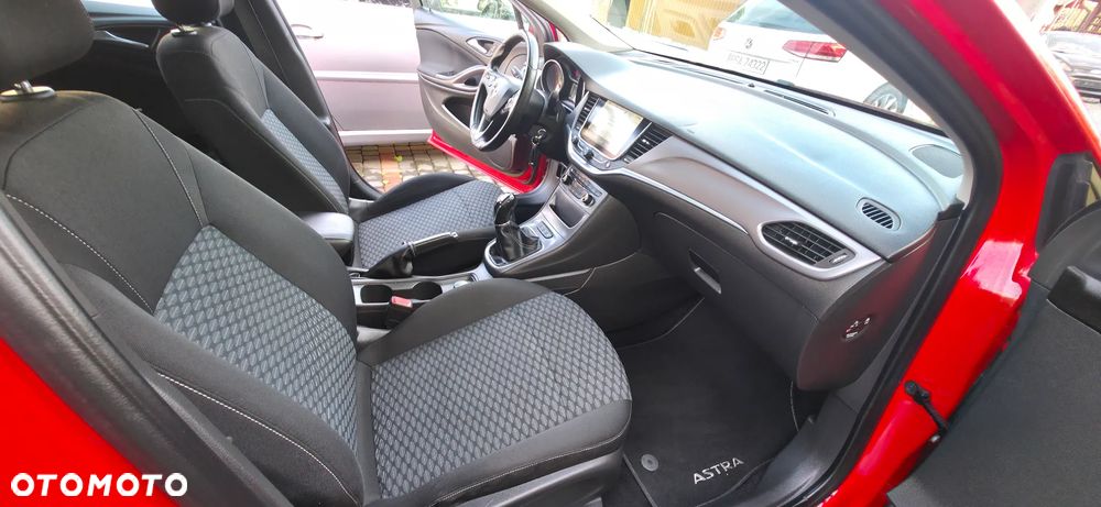 Opel Astra 1.4 Turbo Edition - 11