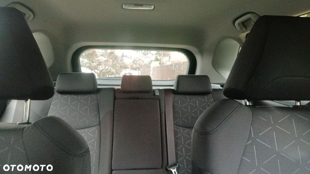 Toyota RAV4 - 18