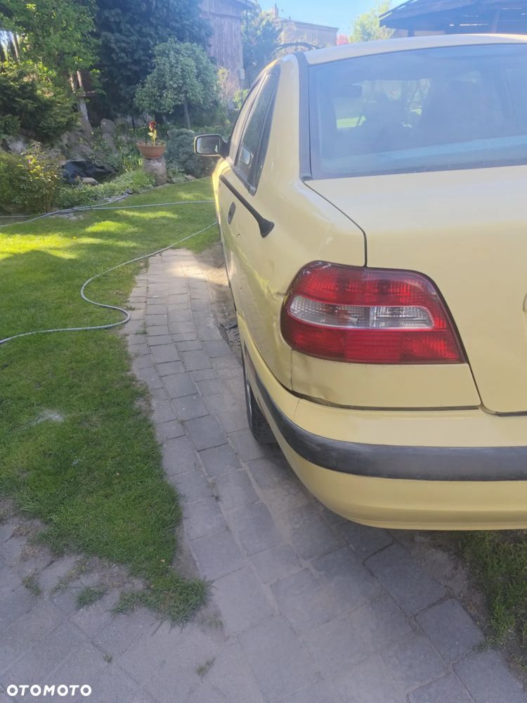 Volvo S40 - 10