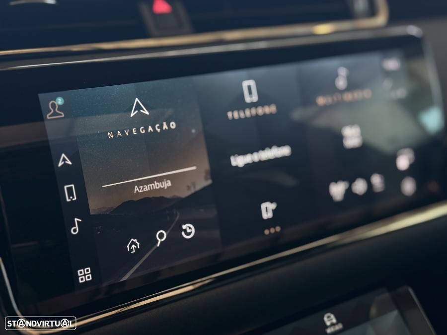 Land Rover Range Rover Evoque P300e R-Dynamic - 45