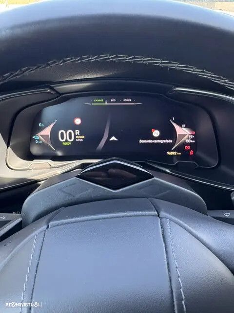 DS DS7 Crossback - 14