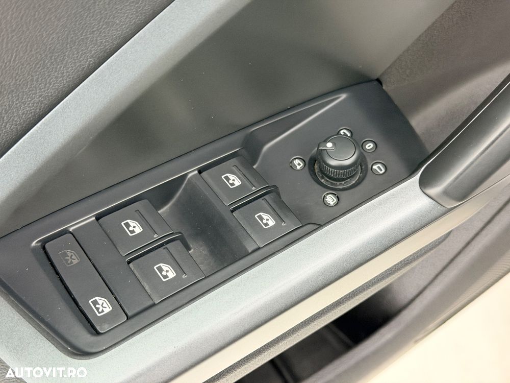 Audi Q3 35 TFSI S tronic S line - 11