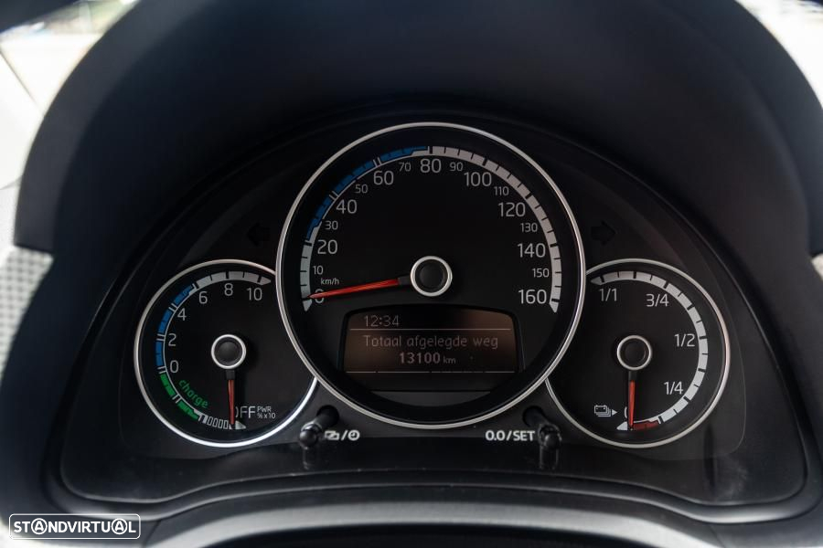 VW e-Up! - 40