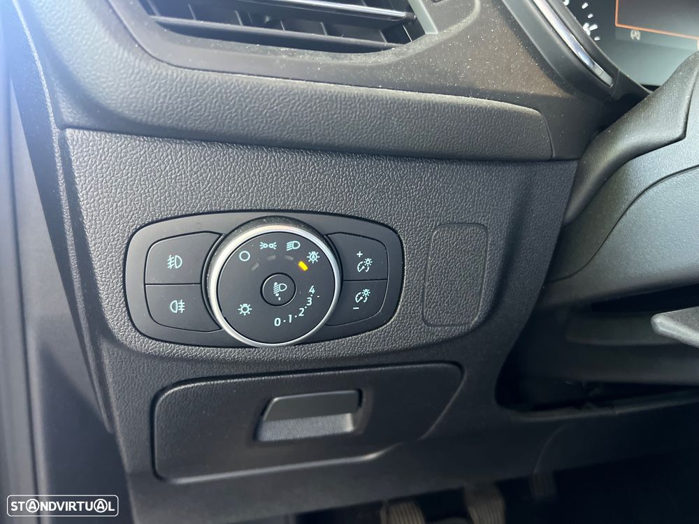 Ford Focus SW 1.0 EcoBoost Active - 11