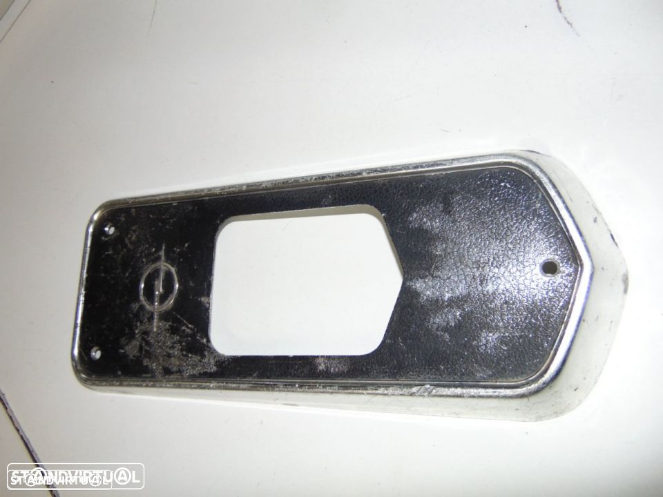 Opel Rekord e outros - consola do chão em alumínio - 2