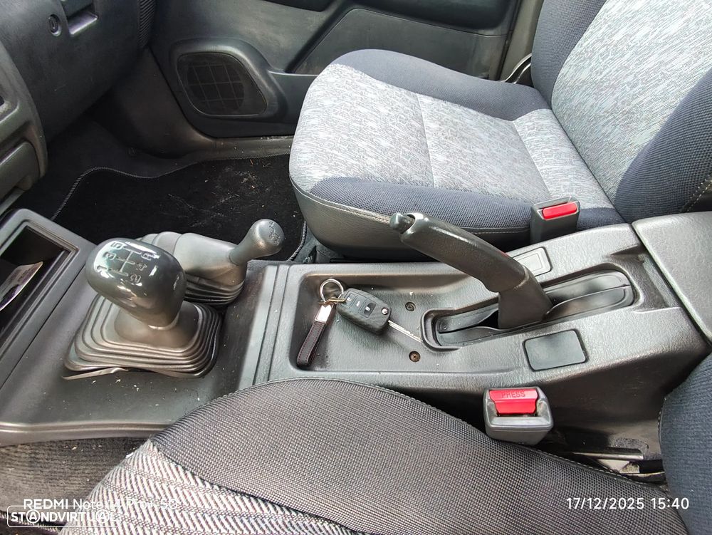 Mitsubishi L200 2.5 TD Strada CD - 15