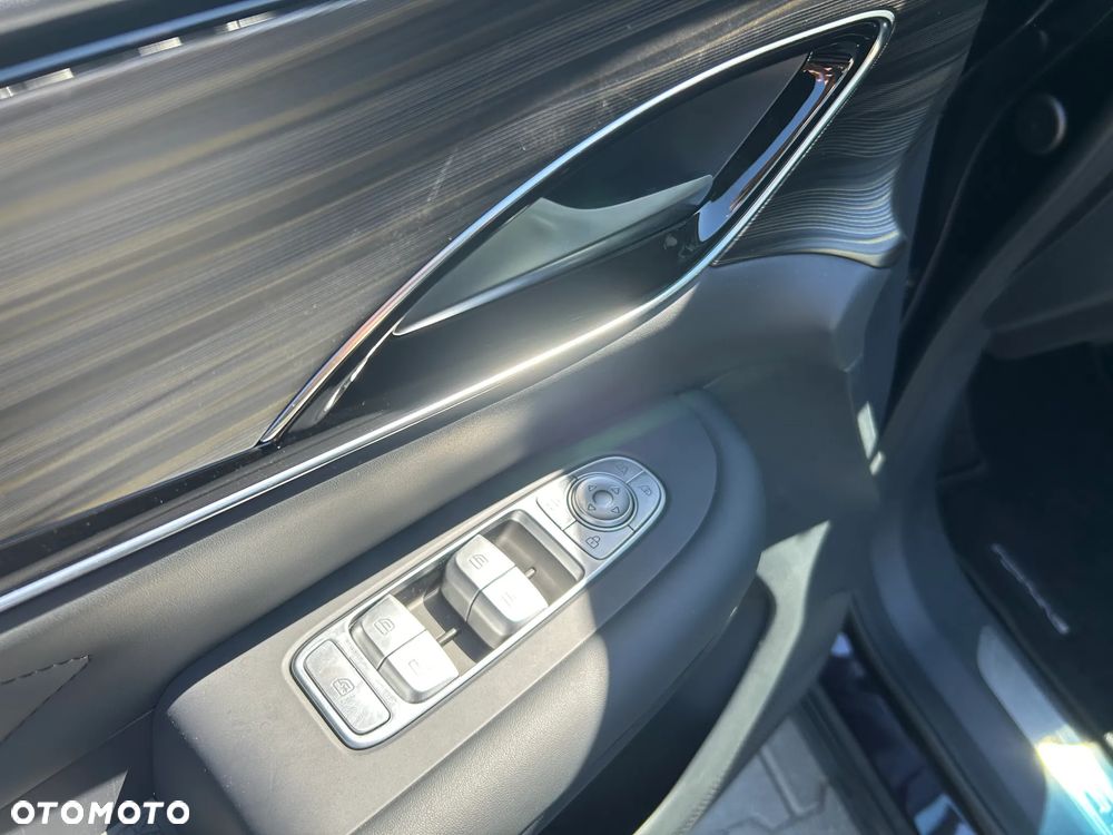 Forthing V-Tour 1.5T HEV E-CVT - 10