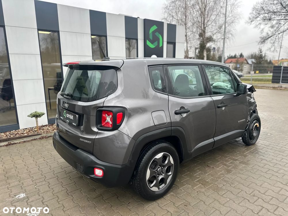 Jeep Renegade 1.6 E-TorQ Sport FWD - 7