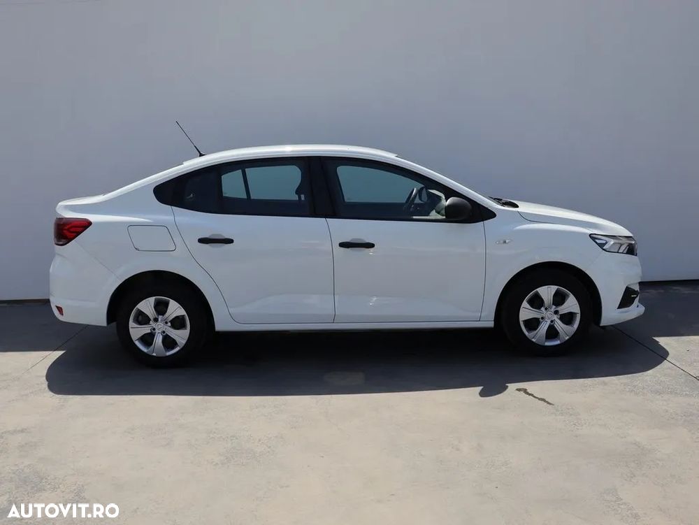 Dacia Logan TCe 90 Essential - 3