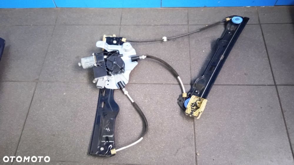 Osprzęt mechanizmy podnoszenia szyb drzwi lewy przód i tył klamka Opel Astra J IV - 13