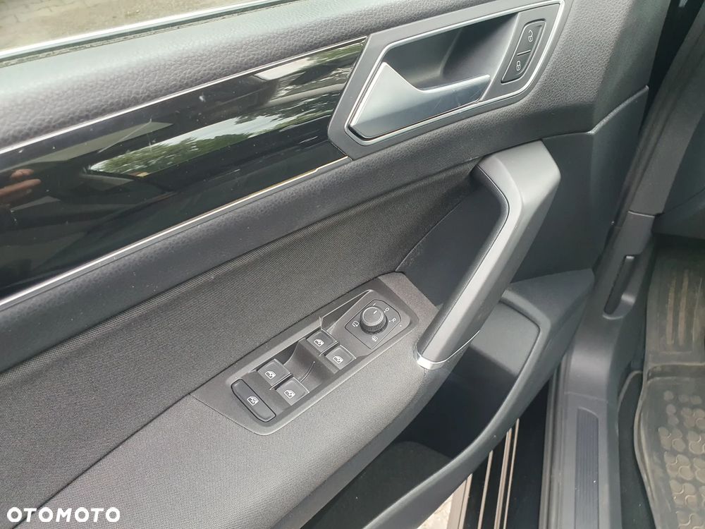 Volkswagen Touran 1.5 TSI ACT OPF DSG Highline - 13