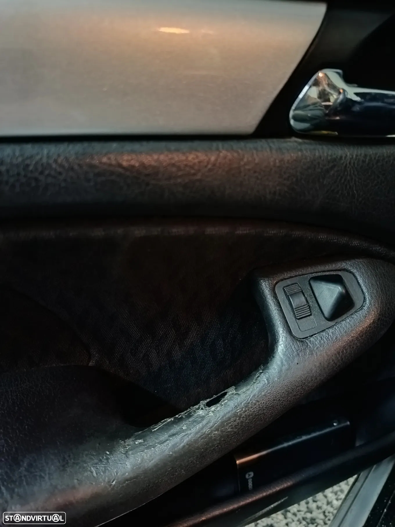 BMW 320 d Touring - 8
