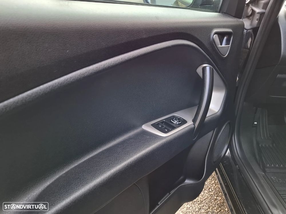 Alfa Romeo MiTo 1.3 JTDM Turismo - 18