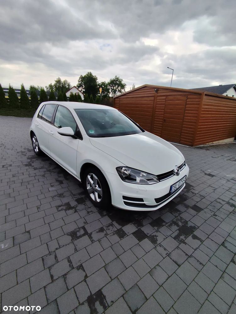 Volkswagen Golf 1.2 TSI BMT Trendline Perfectline - 3