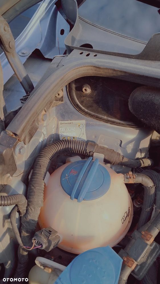 Volkswagen Caddy 2.0 TDI Comfortline - 5