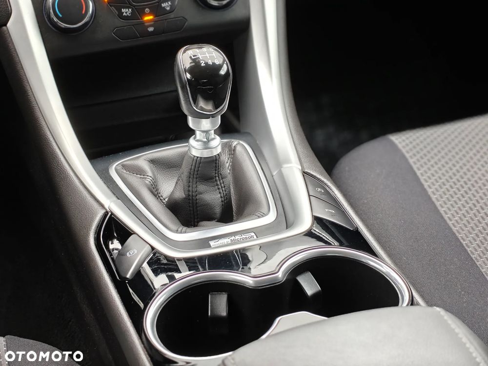 Ford Mondeo - 18