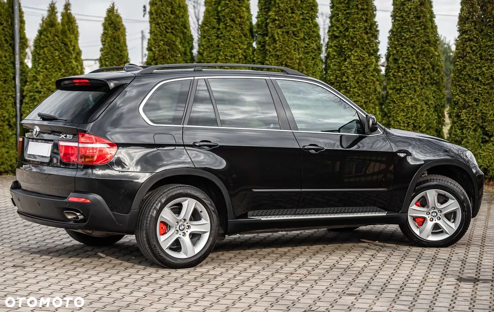 BMW X5 xDrive48i - 14