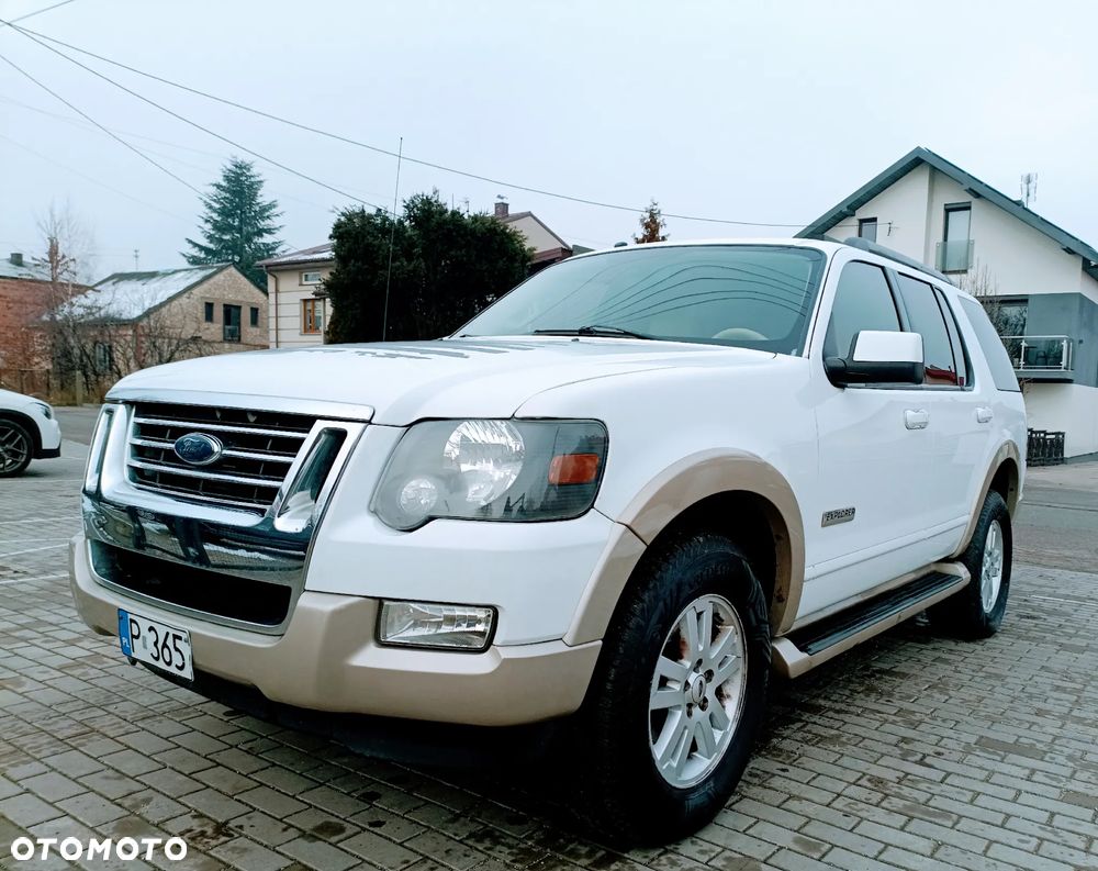 Ford Explorer 4.0 4WD - 8
