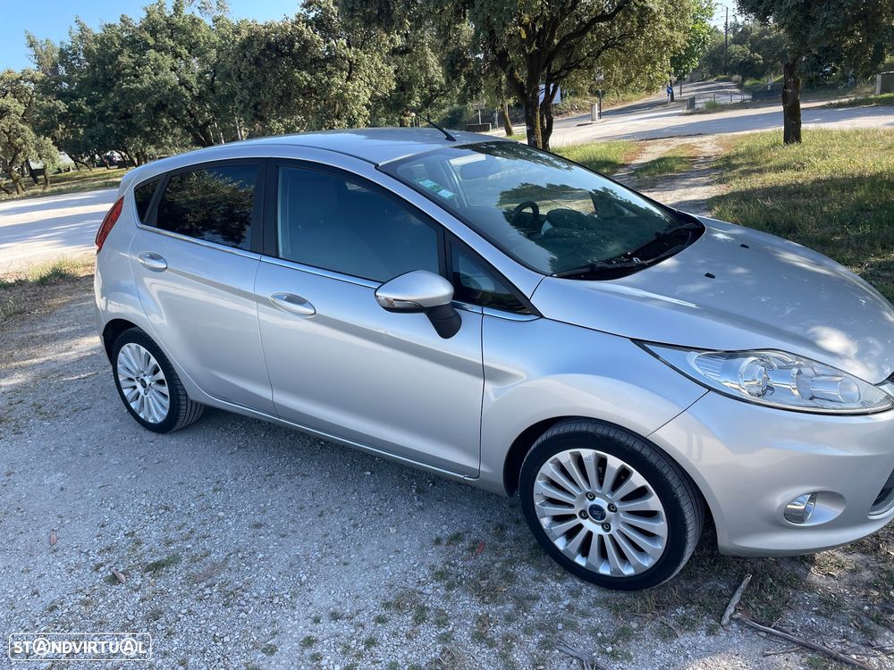 Ford Fiesta 1.4 TDCI Titanium - 11