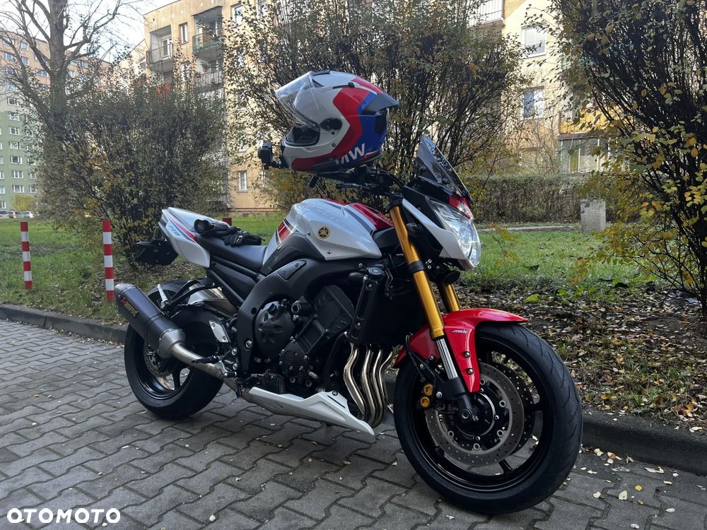 Yamaha FZ8 - 7