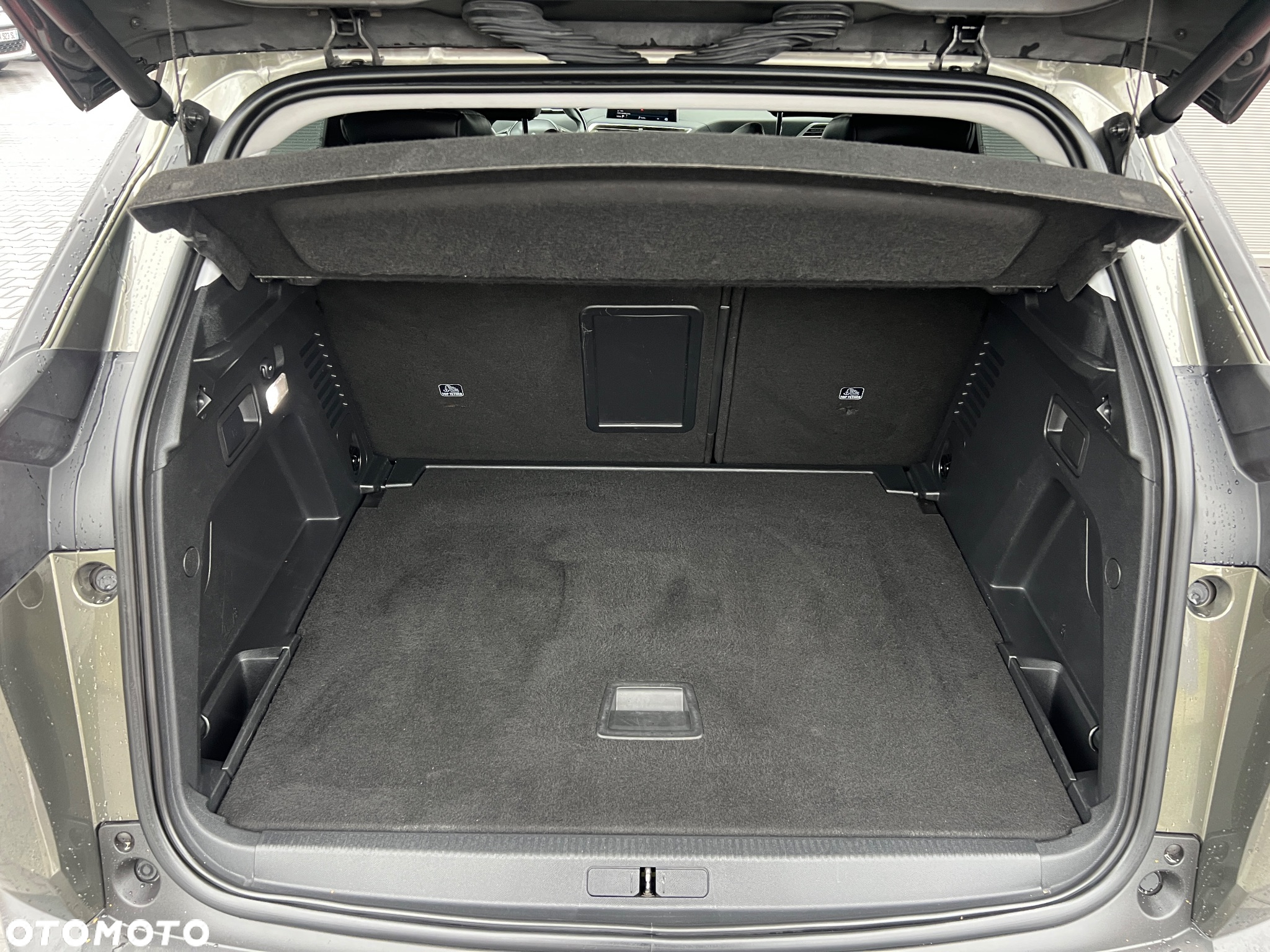 Peugeot 3008 1.2 PureTech Allure Pack S&S - 36