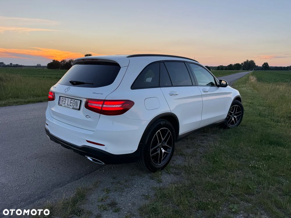Mercedes-Benz GLC 220 d 4-Matic - 5