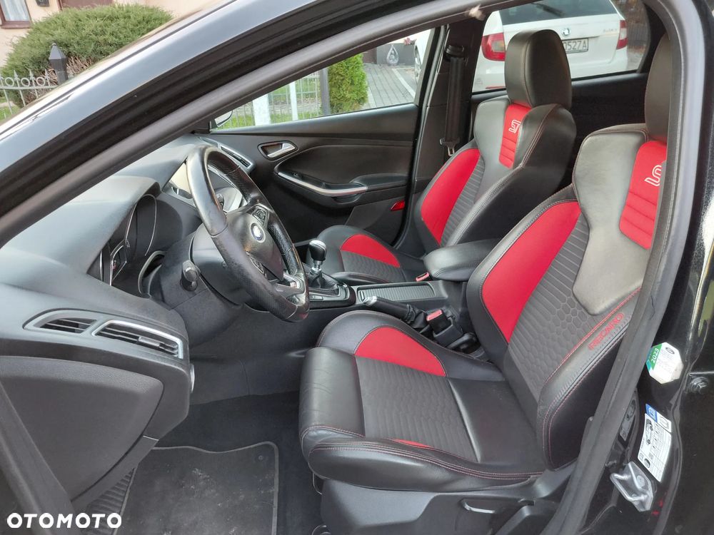 Ford Focus - 7