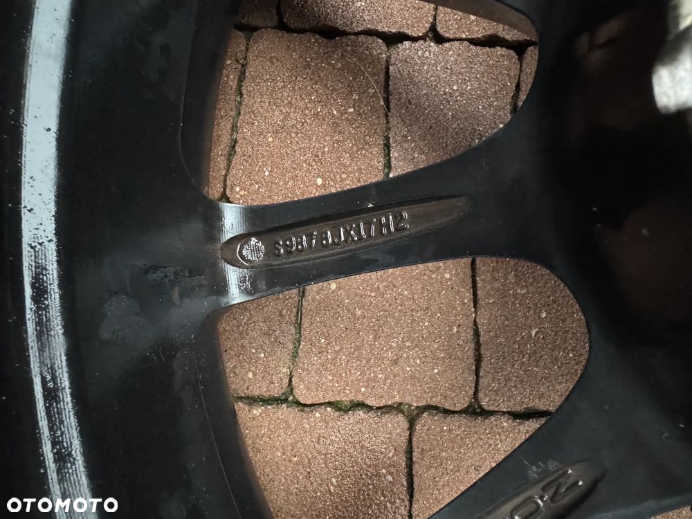 OZ SPARCO 17" ET35 Vw Golf,Audi A3,Skoda Octavia,Seat Toledo II,Subaru Impreza 08’ - 7