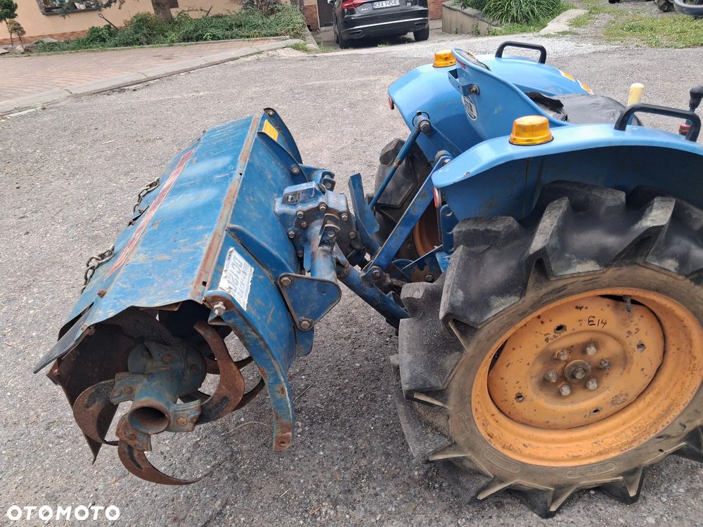 Hinomoto E14   2wd - 9