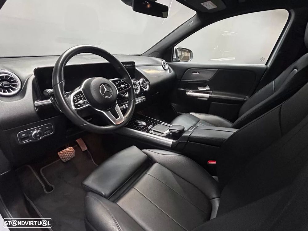 Mercedes-Benz GLA 250 - 9