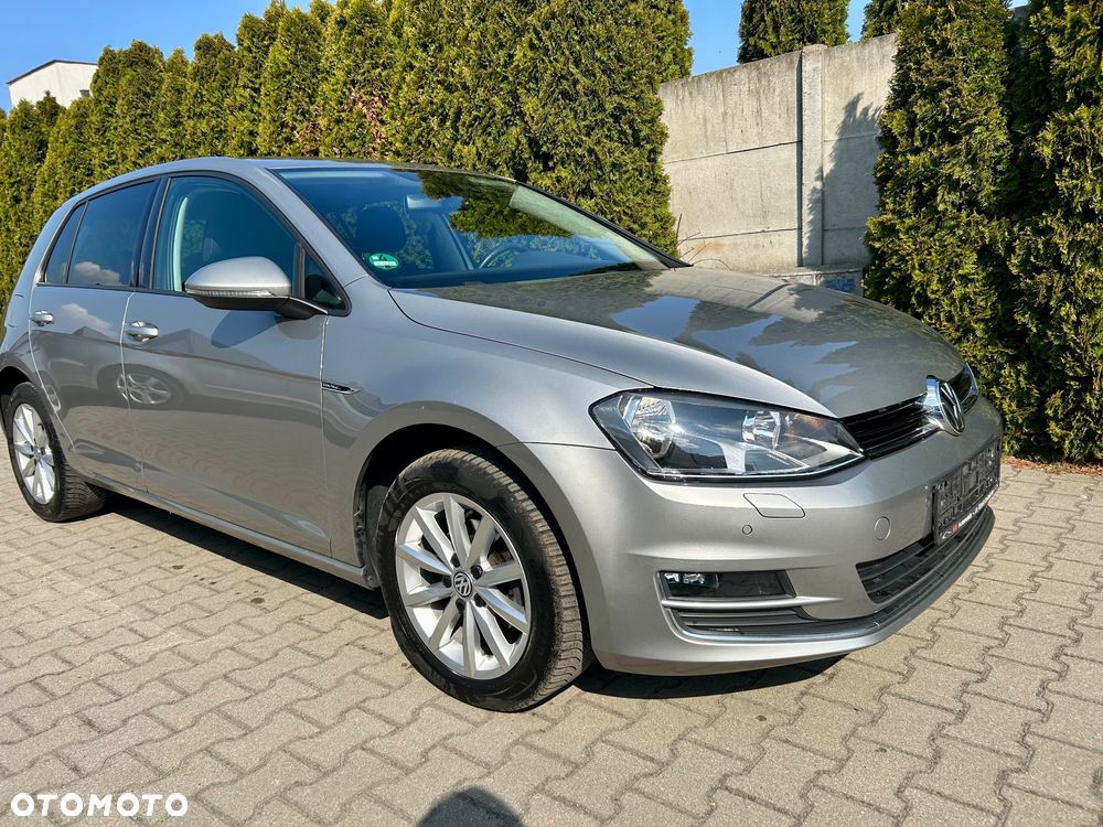 Volkswagen Golf 1.2 TSI BMT Trendline DSG - 4