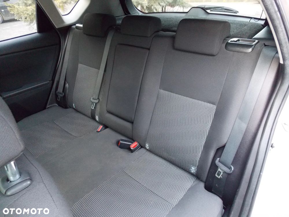 Toyota Auris 1.4 D-4D Edition - 25