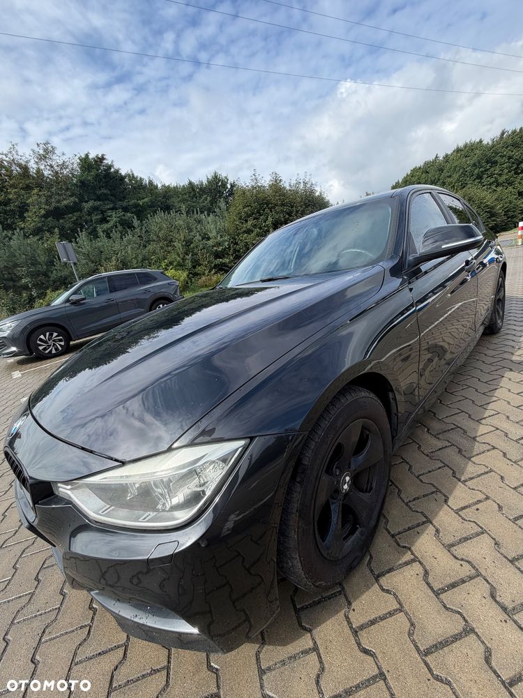 BMW Seria 3 320d Eff.Dynamics Advantage - 28