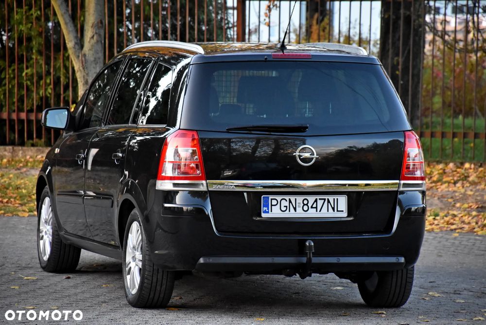 Opel Zafira 1.8 Navi - 6