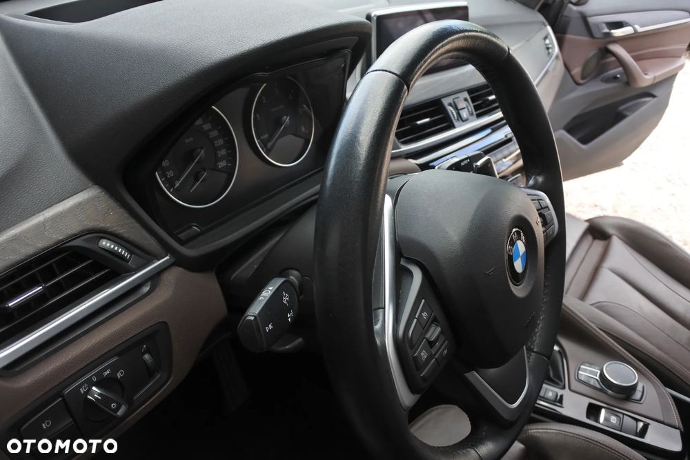 BMW X1 xDrive25d Sport Line sport - 23