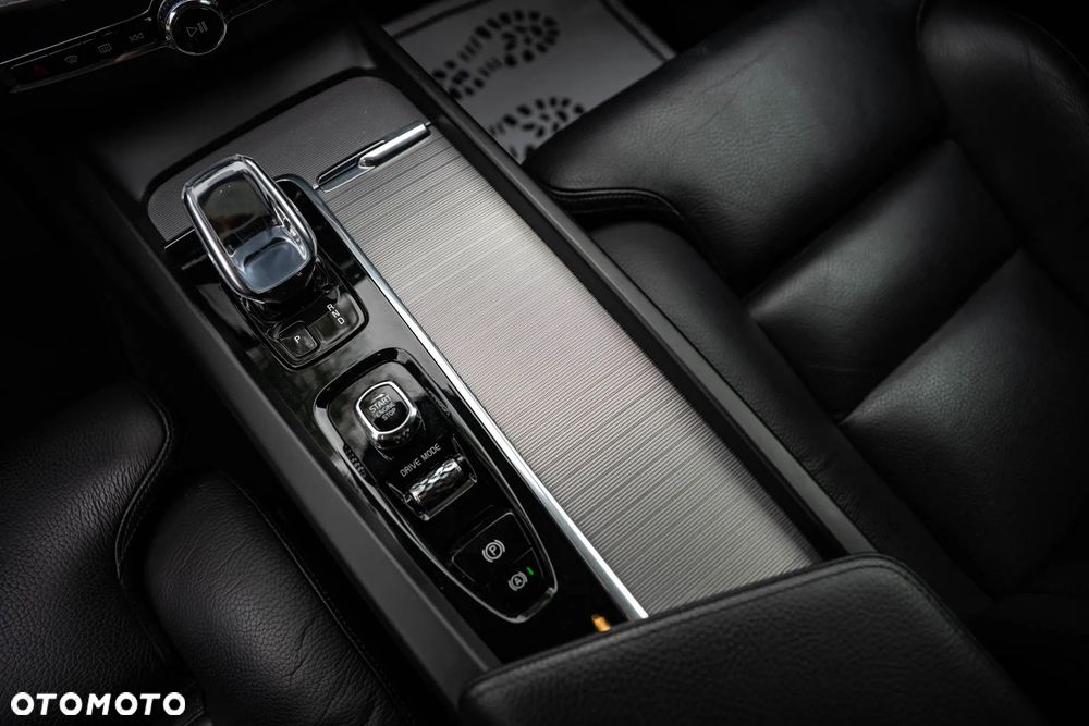 Volvo XC 60 B4 D Geartronic Inscription - 19