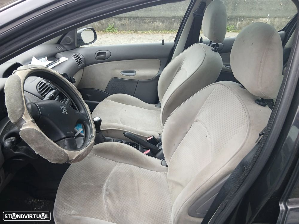 Peugeot 206 1.4 HDi XT - 7