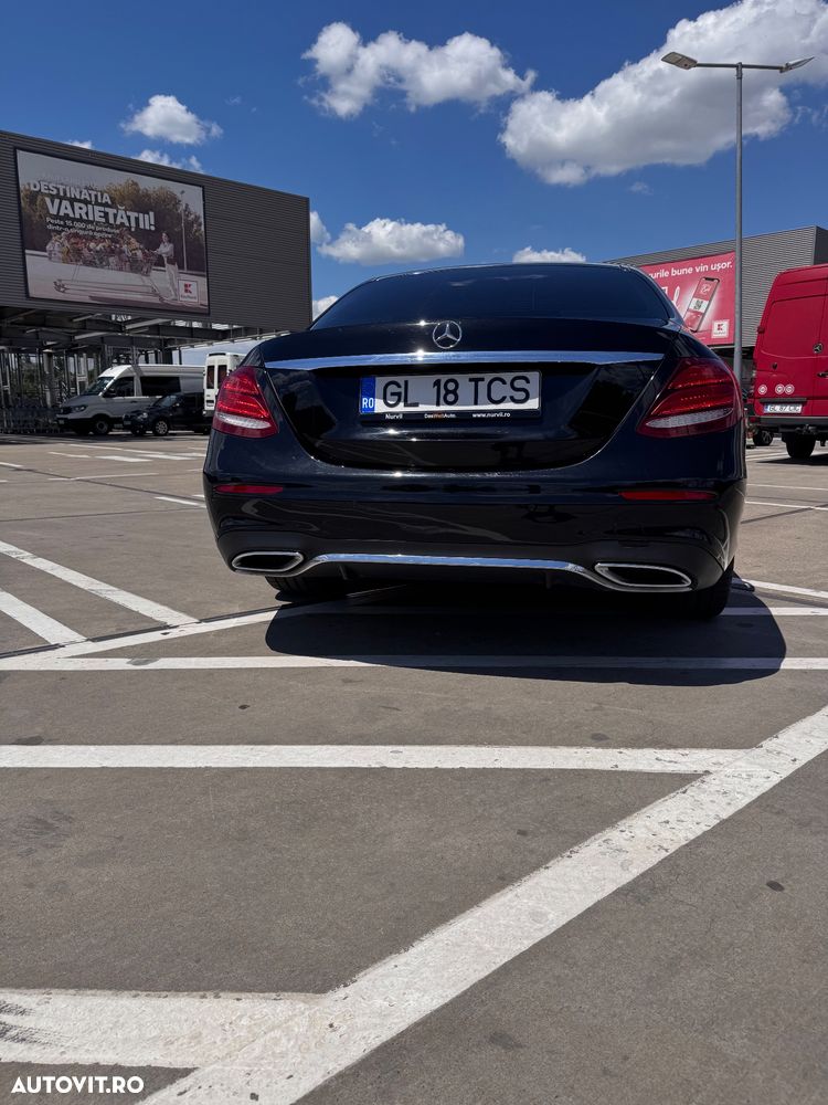Mercedes-Benz E 220 d Aut. - 4