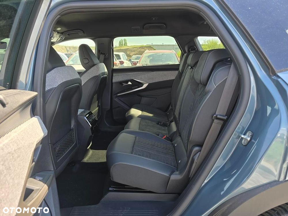 Peugeot 5008 - 9