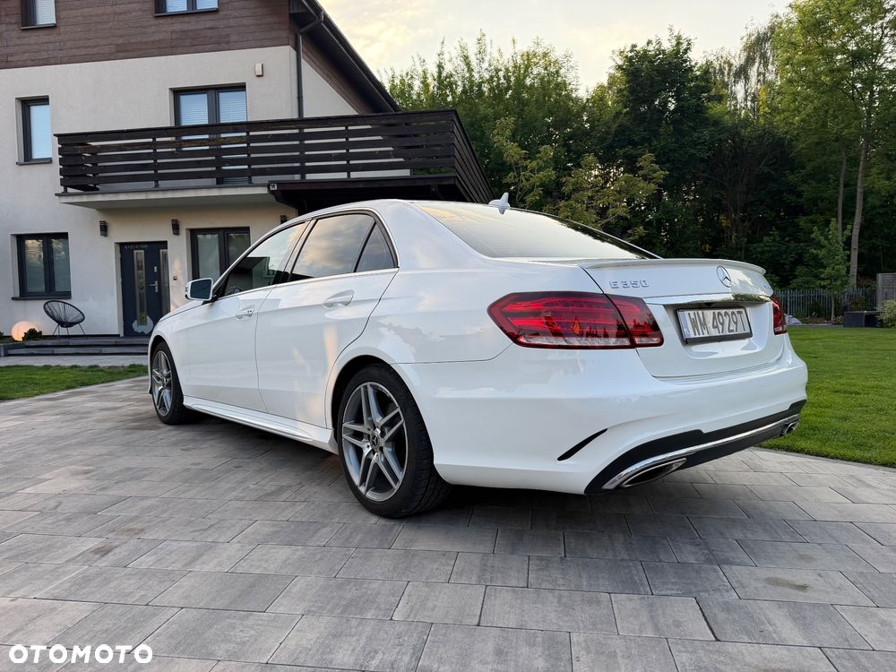 Mercedes-Benz Klasa E 350 4Matic 7G-TRONIC - 11