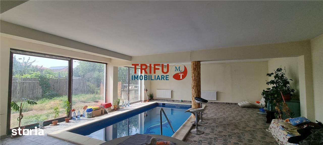 Casa 10 camere de inchiriat zona Centru cu piscina interioara - Imagine principală: 4/20